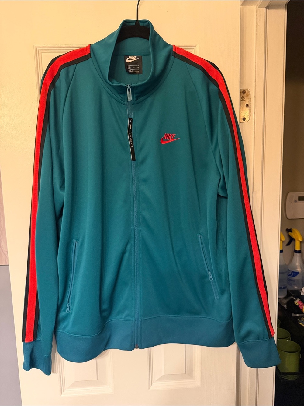 New Nike N98 Tribute Poly Track Jacket in men’s size XL w/ tags